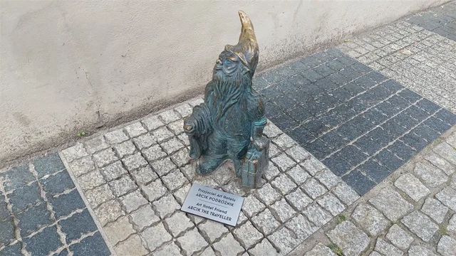 Nain Arcik le voyageur