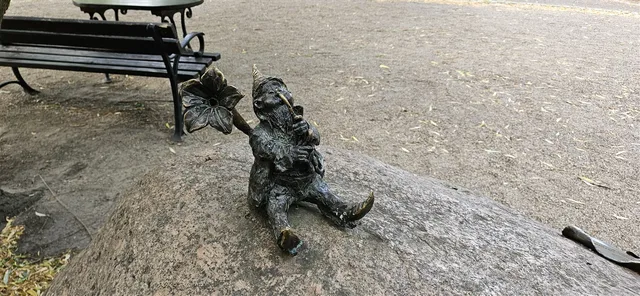 Гном ботанік