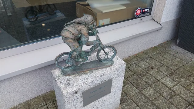 Zwerg Harfuś