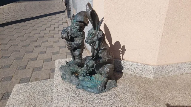 Krasnal Leśny z Zającem