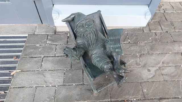 Гном металіст