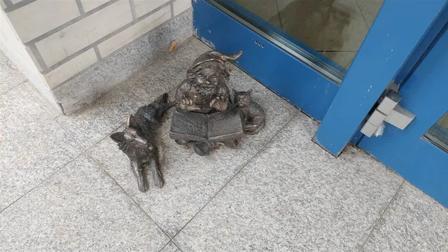 Zwerg Trójek